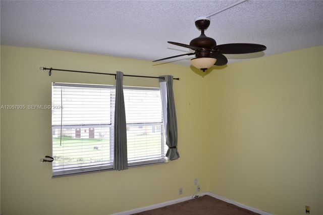 8901 Sunrise Lakes Blvd 211, Sunrise, FL 33322