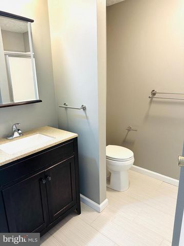 7704 EAGLES HEAD CT, Derwood, MD 20855