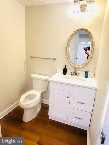 7704 EAGLES HEAD CT, Derwood, MD 20855