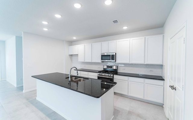 10633 Altitude Way, Conroe, TX 77303