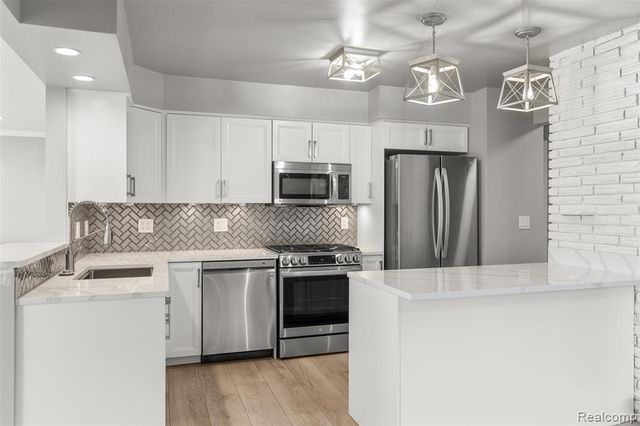 27972 Moran Street, Harrison Twp, MI 48045