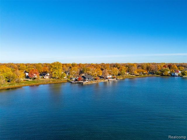 27972 Moran Street, Harrison Twp, MI 48045