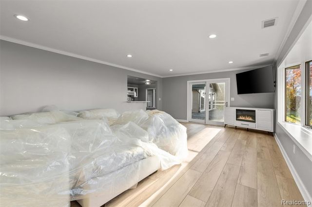 27972 Moran Street, Harrison Twp, MI 48045