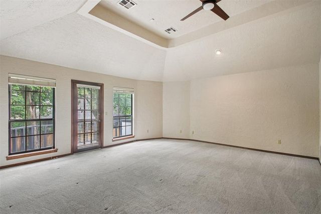 2821 Castlewood Drive, Norman, OK 73072