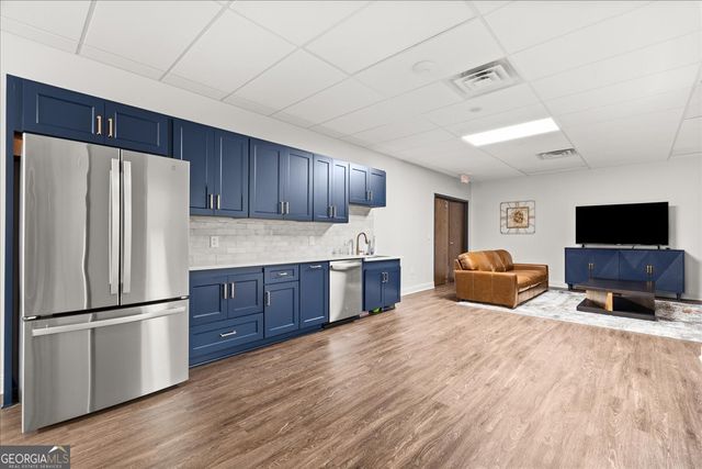 100 Chastain Center Boulevard NW 195-M1, Kennesaw, GA 30144