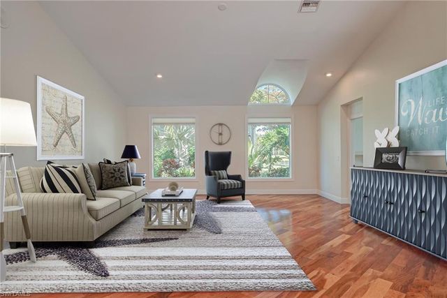 20103 Cheetah LN, Estero, FL 33928