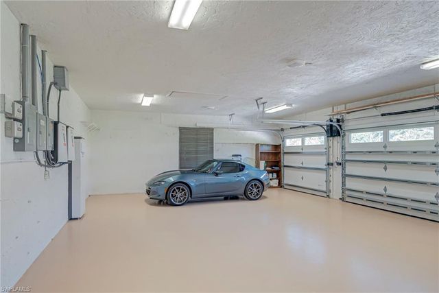 20103 Cheetah LN, Estero, FL 33928