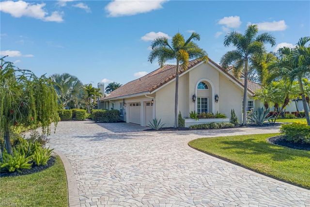 20103 Cheetah LN, Estero, FL 33928
