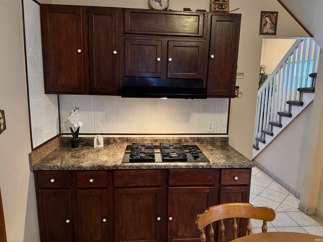 606 S Bendix Street, South Bend, IN 46619