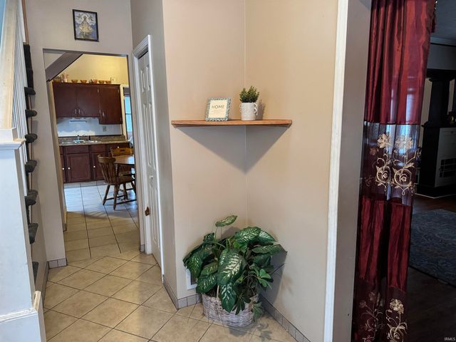 606 S Bendix Street, South Bend, IN 46619