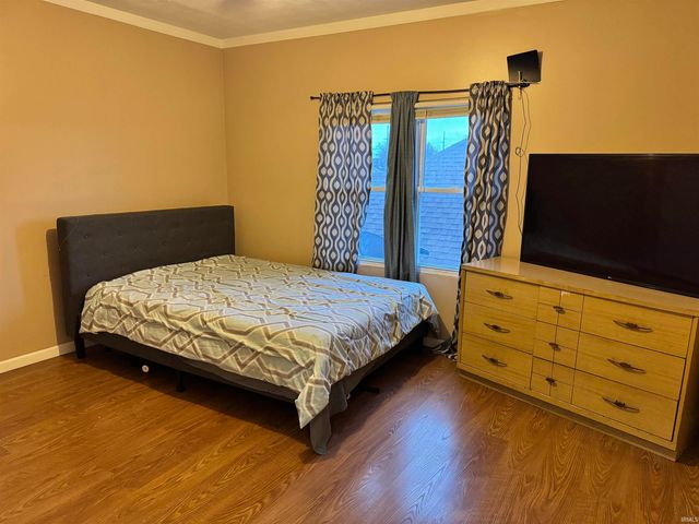 606 S Bendix Street, South Bend, IN 46619