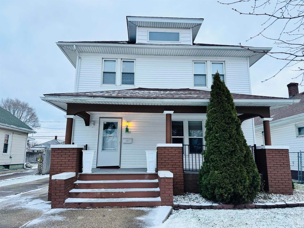 606 S Bendix Street, South Bend, IN 46619