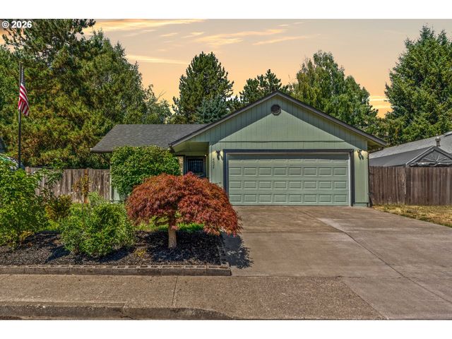 4624 Se GEARY St, Albany, OR 97322