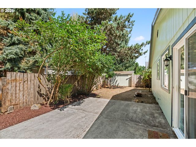 4624 Se GEARY St, Albany, OR 97322