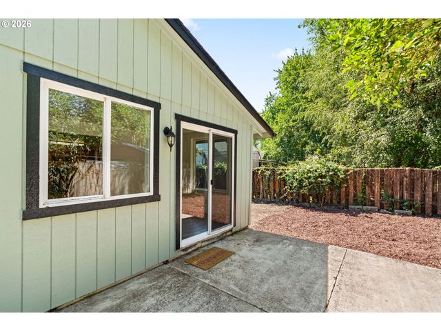 4624 Se GEARY St, Albany, OR 97322