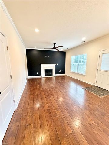 5609 Larry AVE, Virginia Beach, VA 23462