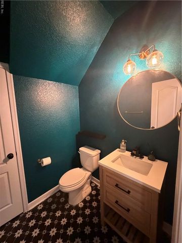 5609 Larry AVE, Virginia Beach, VA 23462