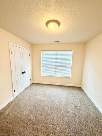 5609 Larry AVE, Virginia Beach, VA 23462