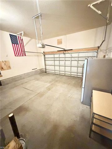 5609 Larry AVE, Virginia Beach, VA 23462