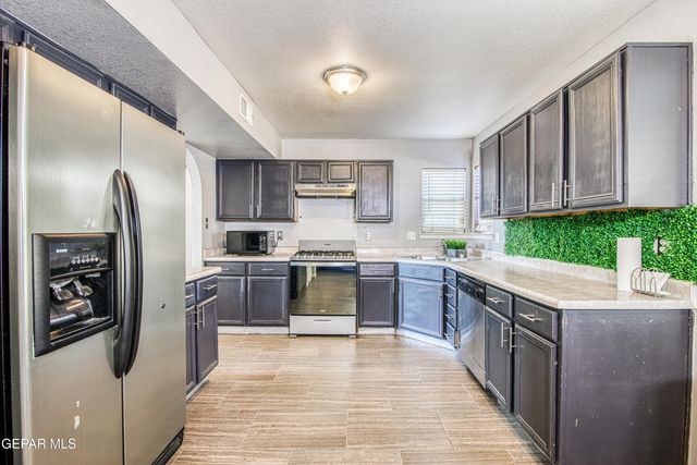 12113 SAINT CRISPIN Avenue, El Paso, TX 79936