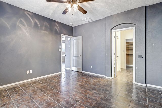 2551 Pelizzano Drive SE, Rio Rancho, NM 87124