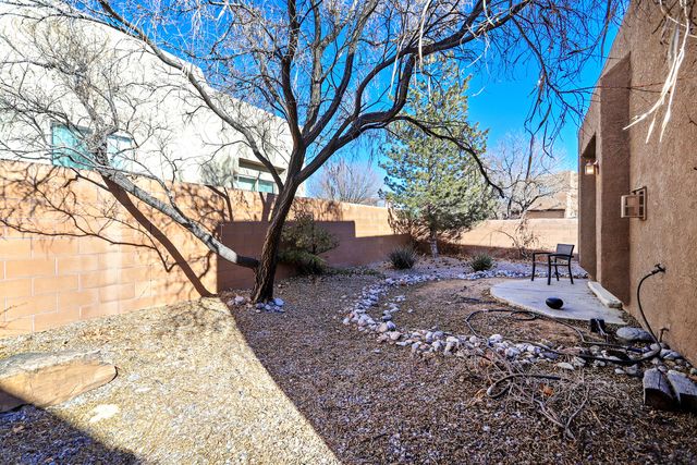 2551 Pelizzano Drive SE, Rio Rancho, NM 87124