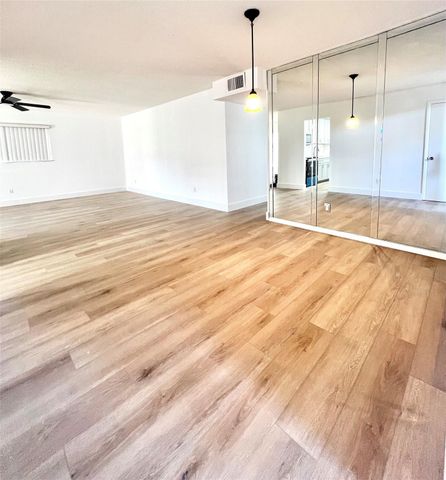 2510 SW 81st Avenue 208, Davie, FL 33324