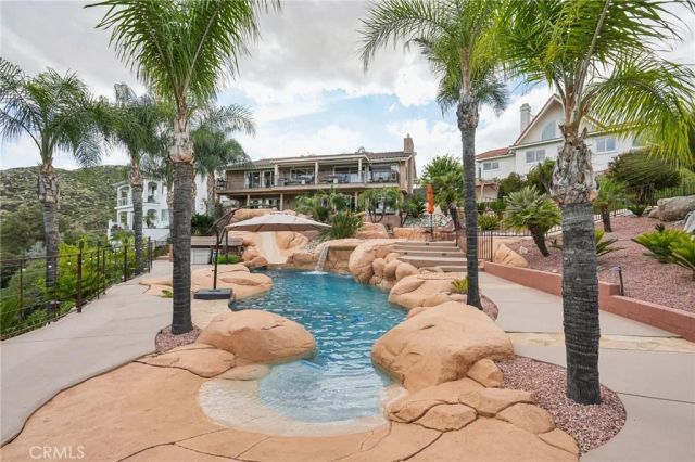 30900 Early Round Drive, Canyon Lake, CA 92587