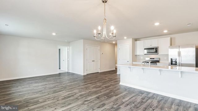 321 VERO RD, Egg Harbor Twp, NJ 08234