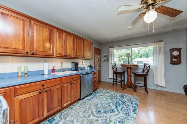 141 Sunset Drive, Berea, OH 44017