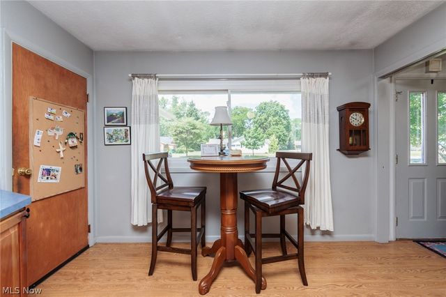 141 Sunset Drive, Berea, OH 44017