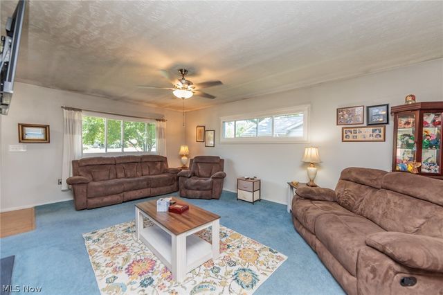 141 Sunset Drive, Berea, OH 44017