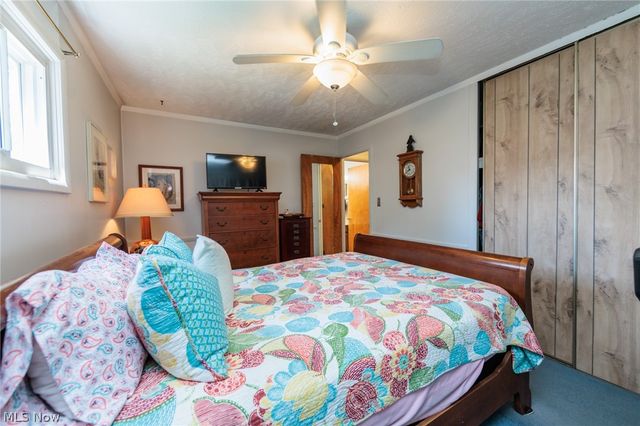 141 Sunset Drive, Berea, OH 44017