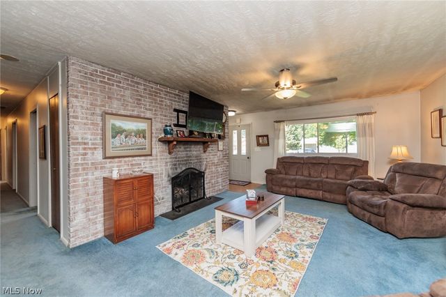 141 Sunset Drive, Berea, OH 44017