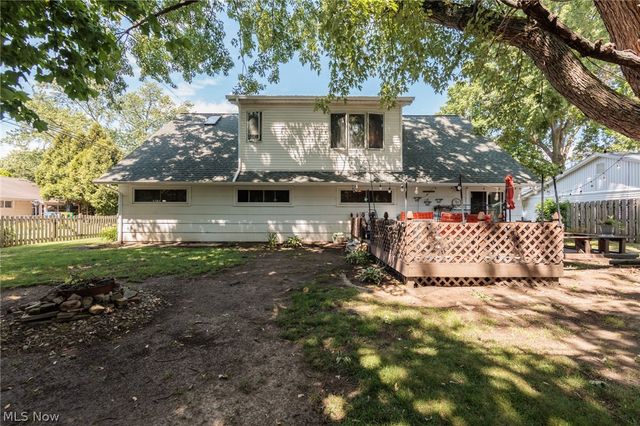 141 Sunset Drive, Berea, OH 44017