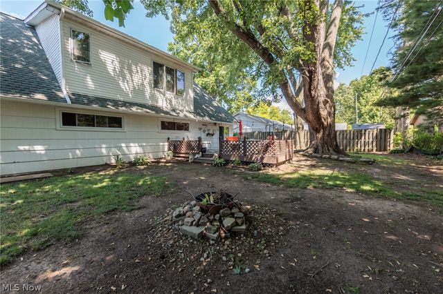 141 Sunset Drive, Berea, OH 44017