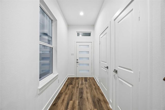 1106 Paul Quinn Street E, Houston, TX 77091