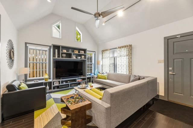 4117 Throckmorton Street, Dallas, TX 75219