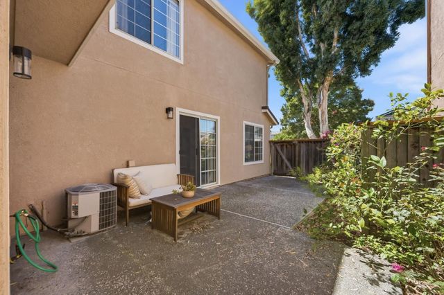 1576 Hermocilla Way, San Jose, CA 95116