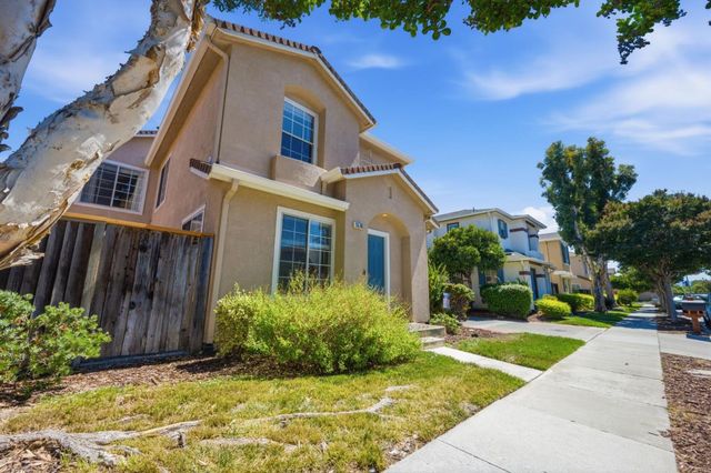 1576 Hermocilla Way, San Jose, CA 95116