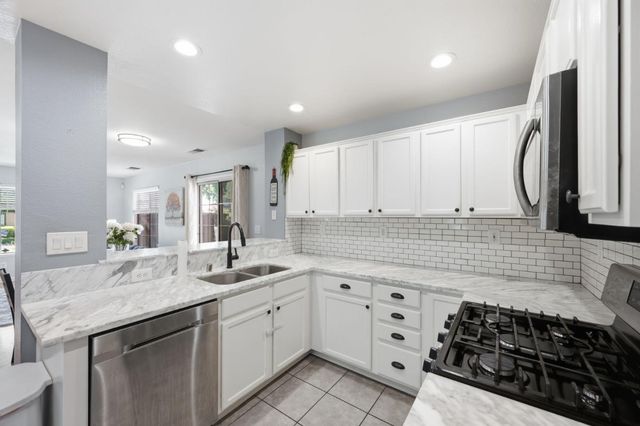 1576 Hermocilla Way, San Jose, CA 95116