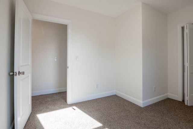 2713 N Orchard Knob Avenue, Chattanooga, TN 37406