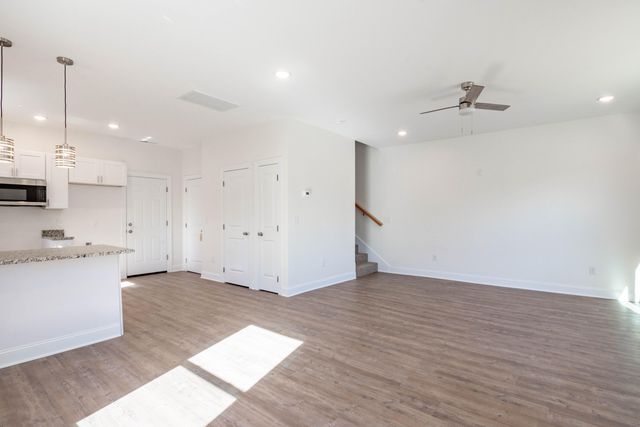 2713 N Orchard Knob Avenue, Chattanooga, TN 37406