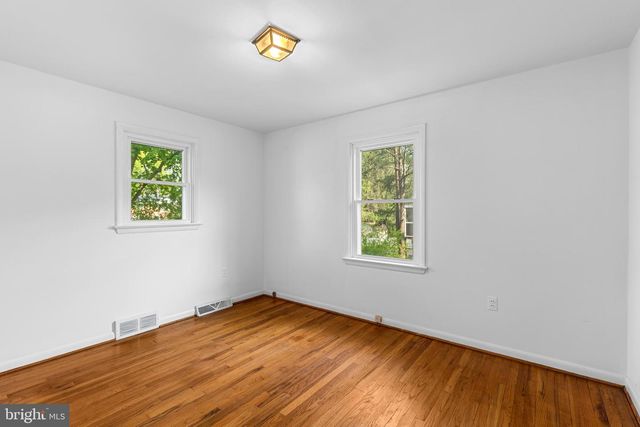 434 SPRING DR, Millersville, PA 17551