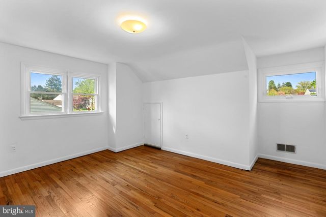434 SPRING DR, Millersville, PA 17551