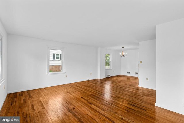 434 SPRING DR, Millersville, PA 17551