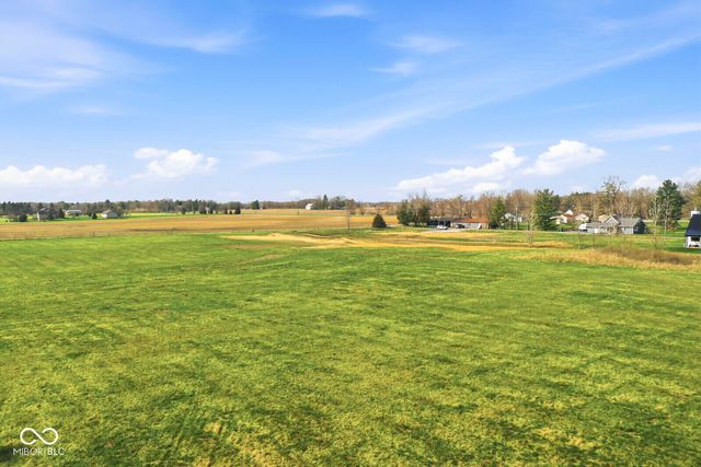 7615 Fayette Road, Brownsburg, IN 46112