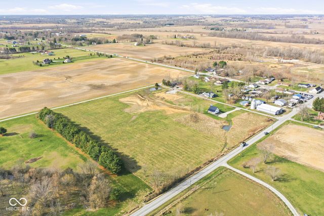 7615 Fayette Road, Brownsburg, IN 46112