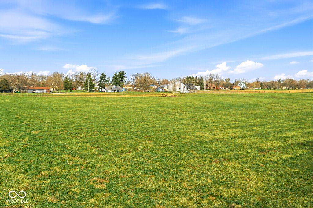 7615 Fayette Road, Brownsburg, IN 46112