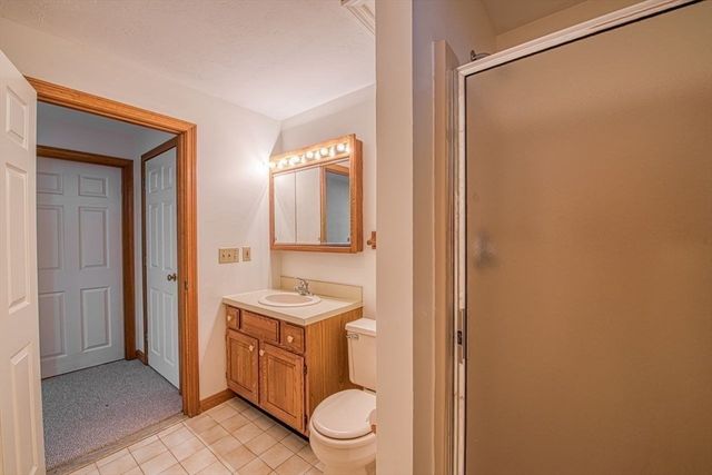 26 Indian Cove Way 26, Easton, MA 02375